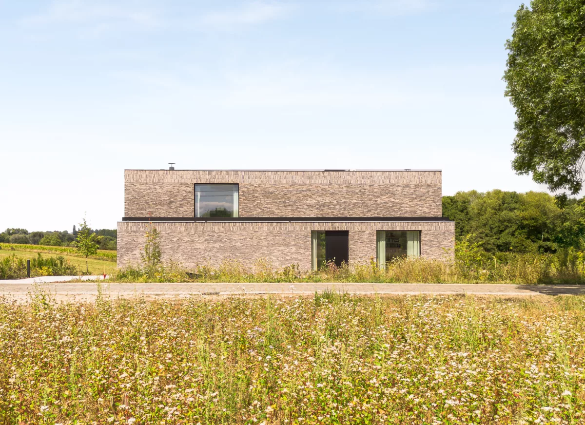 GENUS RUWA LENNIK FULL 20250821 0039